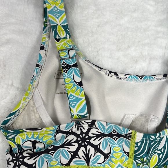 Athleta Tankini Swim Top  Built in soft Bra Womens size XS - Picture 4 of 6